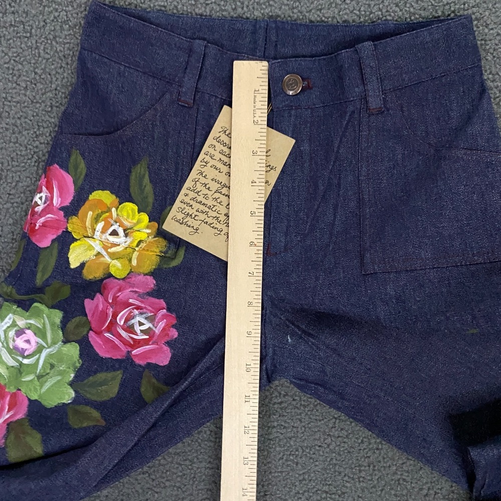 VTG Y2K Mandalay Jeans size 4 Straight Leg Hand Painted Flowers Patch Pocket - Picture 12 of 15